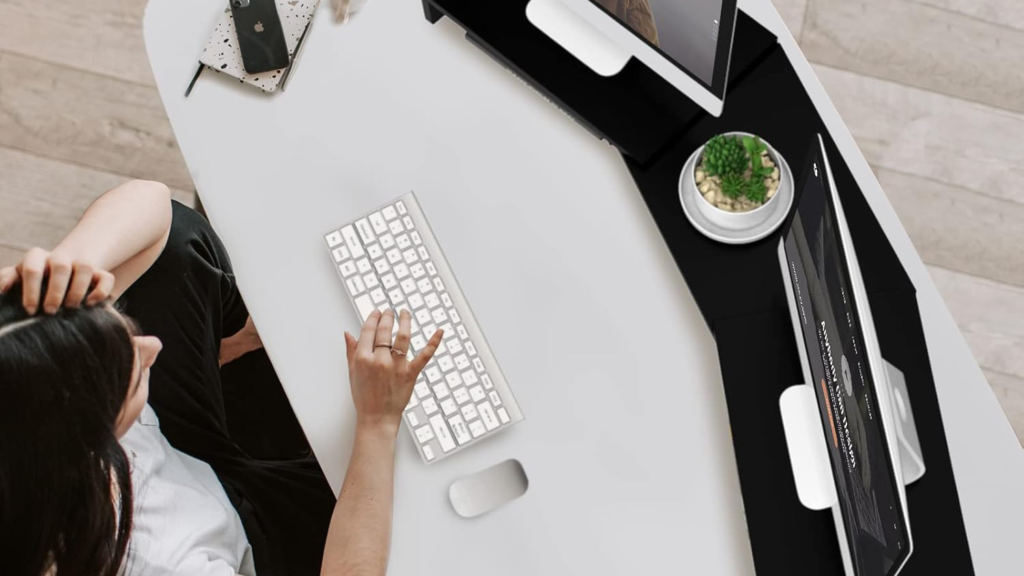 TAVR Furniture Website | Premium TV Stands, Monitor Stands & Mobile TV ...